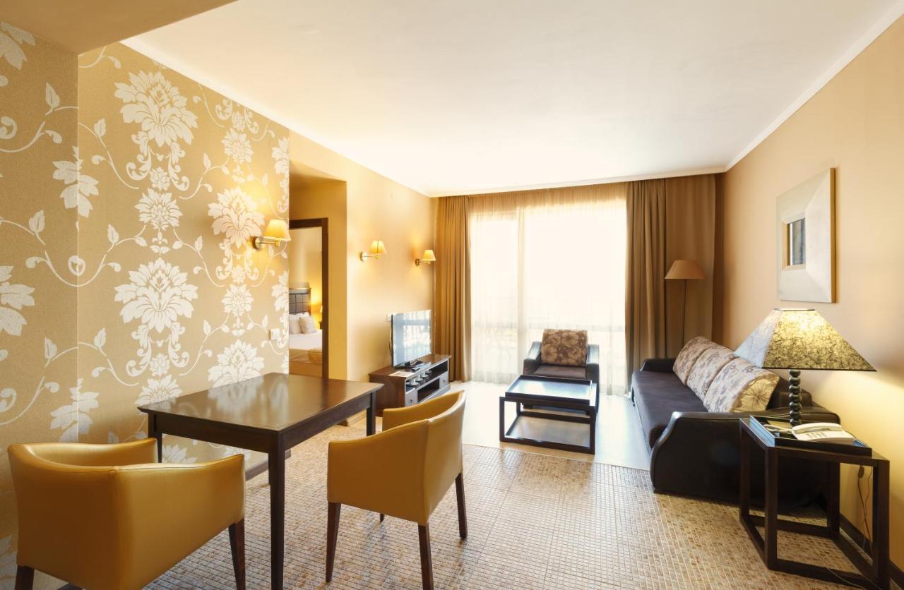 Royal Beach Apartment Barcello B Sunny Beach Esterno foto